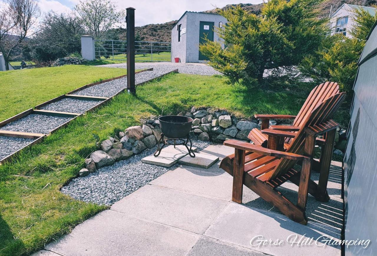 Gorse Hill Glamping Hotel นิวคาสเซิล ภายนอก รูปภาพ