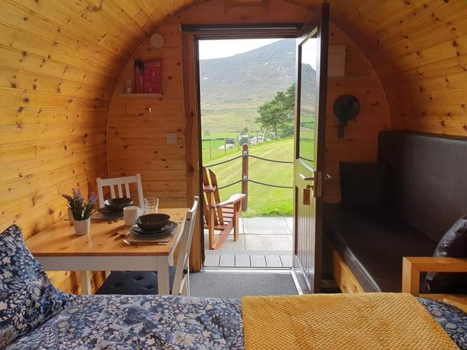 Gorse Hill Glamping Hotel นิวคาสเซิล ภายนอก รูปภาพ